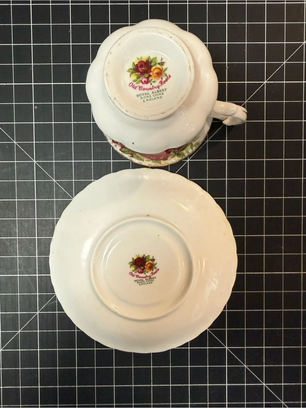 Floral Gold-Trim Porcelain Teacup and Saucer - Rose Pattern